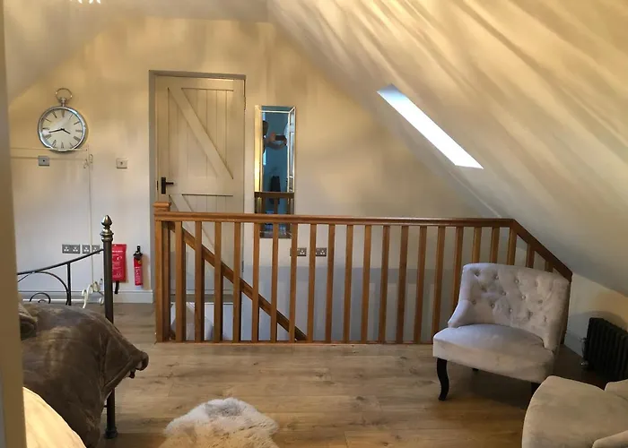 Cotswold Lodge